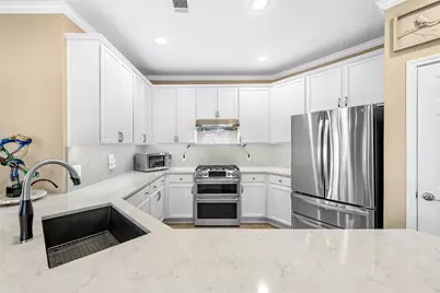 506 Farm Hill Drive, Georgetown, TX 78633 - Photo 13