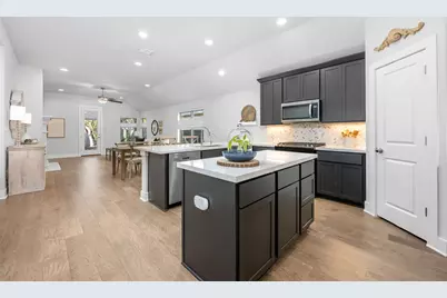 418 Raleigh Drive, Georgetown, TX 78633 - Photo 11