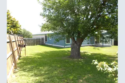 1810 Courtney Cove, Round Rock, TX 78664 - Photo 33