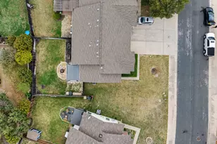 1011 Janae Ct, Georgetown, TX 78626 - Photo 3