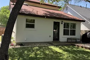 13032 Staton Dr, Austin, TX 78727 - Photo 15