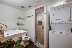 706 W 22nd St, Austin, TX 78705 - Photo 15