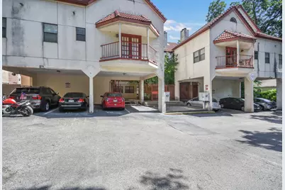 706 W 22nd Street #306, Austin, TX 78705 - Photo 15