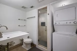 706 W 22nd St, Austin, TX 78705 - Photo 19