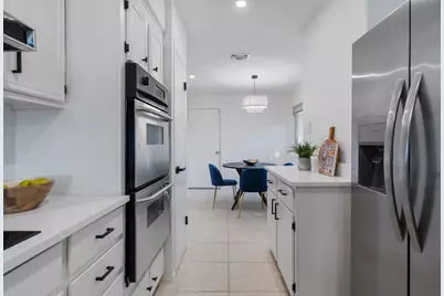 8432 Antero Drive, Austin, TX 78759 - Photo 9