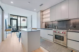 610 Davis St, Austin, TX 78701 - Photo 3