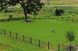 115 Red Oak Pl, Bastrop, TX 78602 - Photo 13