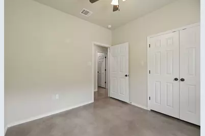 153 Joanne Loop #B, Buda, TX 78610 - Photo 5