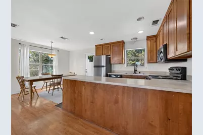 101 Twin Creek Circle, Dripping Springs, TX 78620 - Photo 15