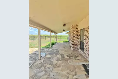 18512 Carlson Lane, Elgin, TX 78621 - Photo 25