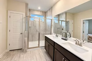 3739 Canby Oak Blf, Seguin, TX 78155 - Photo 15