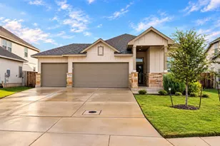3739 Canby Oak Bluff, Seguin, TX 78155 - Photo 1