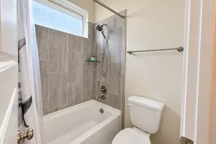 3739 Canby Oak Blf, Seguin, TX 78155 - Photo 17