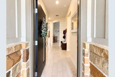 3739 Canby Oak Bluff, Seguin, TX 78155 - Photo 3
