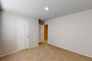 124 McNamara Ct, Jarrell, TX 76537 - Photo 17