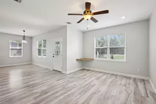 156 Fm 2571, Smithville, TX 78957 - Photo 9