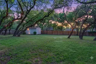 8303 Cliffview Dr, Austin, TX 78759 - Photo 3