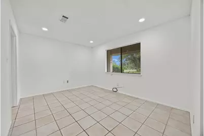 8303 Cliffview Drive, Austin, TX 78759 - Photo 19