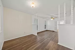 8303 Cliffview Dr, Austin, TX 78759 - Photo 9