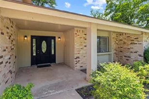 8303 Cliffview Dr, Austin, TX 78759 - Photo 5
