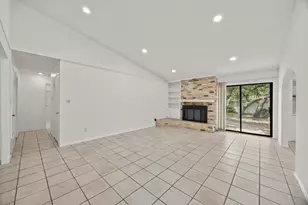 8303 Cliffview Dr, Austin, TX 78759 - Photo 21