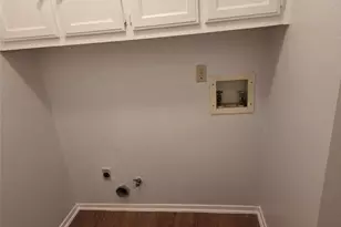 8111 Baywood Dr, Austin, TX 78759 - Photo 15