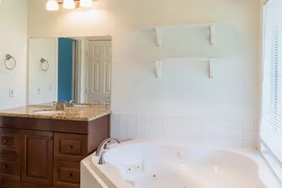 8605 Snowden Cove, Austin, TX 78729 - Photo 9