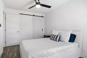 6406 Chimney Creek Cir, Austin, TX 78723 - Photo 15