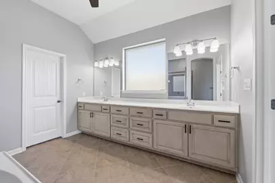 2508 Hilltop Divide Lane, Leander, TX 78641 - Photo 25