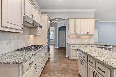 2508 Hilltop Divide Lane, Leander, TX 78641 - Photo 15