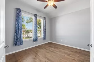 2508 Hilltop Divide Ln, Leander, TX 78641 - Photo 21
