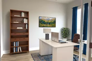 111 Pinyon Pne Dr, Bastrop, TX 78602 - Photo 5