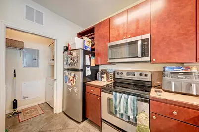 2505 San Gabriel Street #509, Austin, TX 78705 - Photo 11