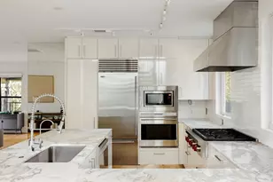 1601 Alameda Dr, Austin, TX 78704 - Photo 9