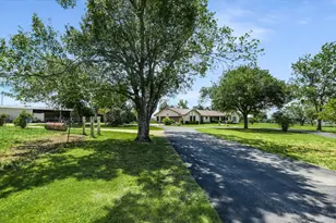 7 Brenda Ln, Round Rock, TX 78665 - Photo 3