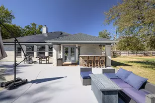 129 Wamel Way, Cedar Creek, TX 78612 - Photo 5