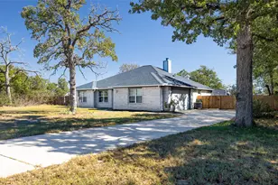 129 Wamel Way, Cedar Creek, TX 78612 - Photo 3