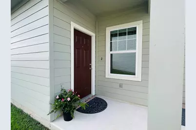 532 Peony Court, Jarrell, TX 76537 - Photo 3