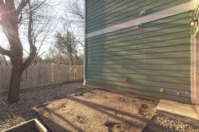 1102 E 3rd Street, Georgetown, TX 78626 - Photo 27