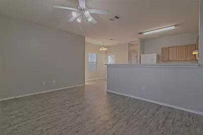 1102 E 3rd Street, Georgetown, TX 78626 - Photo 9