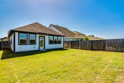 802 Papaya Drive, Buda, TX 78610 - Photo 23