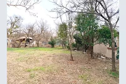 1608 School Street, Goldthwaite, TX 76844 - Photo 5