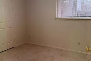 900 Sirocco Dr, Austin, TX 78745 - Photo 9