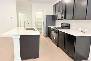 148 Hartson Dr, Taylor, TX 76574 - Photo 3