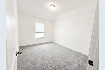 148 Hartson Drive, Taylor, TX 76574 - Photo 13