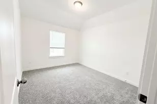 148 Hartson Dr, Taylor, TX 76574 - Photo 13