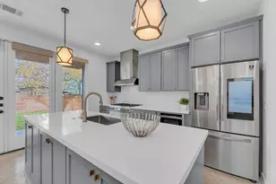 506 S Park Dr, Austin, TX 78704 - Photo 17