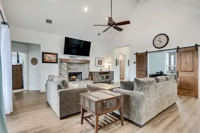 325 Charli Circle, Liberty Hill, TX 78642 - Photo 5