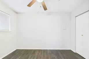 1840 Burton Dr, Austin, TX 78741 - Photo 15
