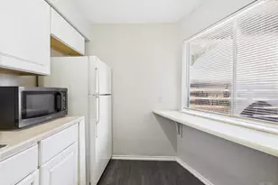 1840 Burton Dr, Austin, TX 78741 - Photo 13